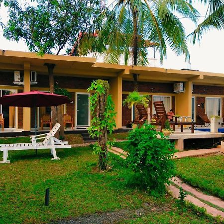 Petit Guest House Negombo Ngoại thất bức ảnh